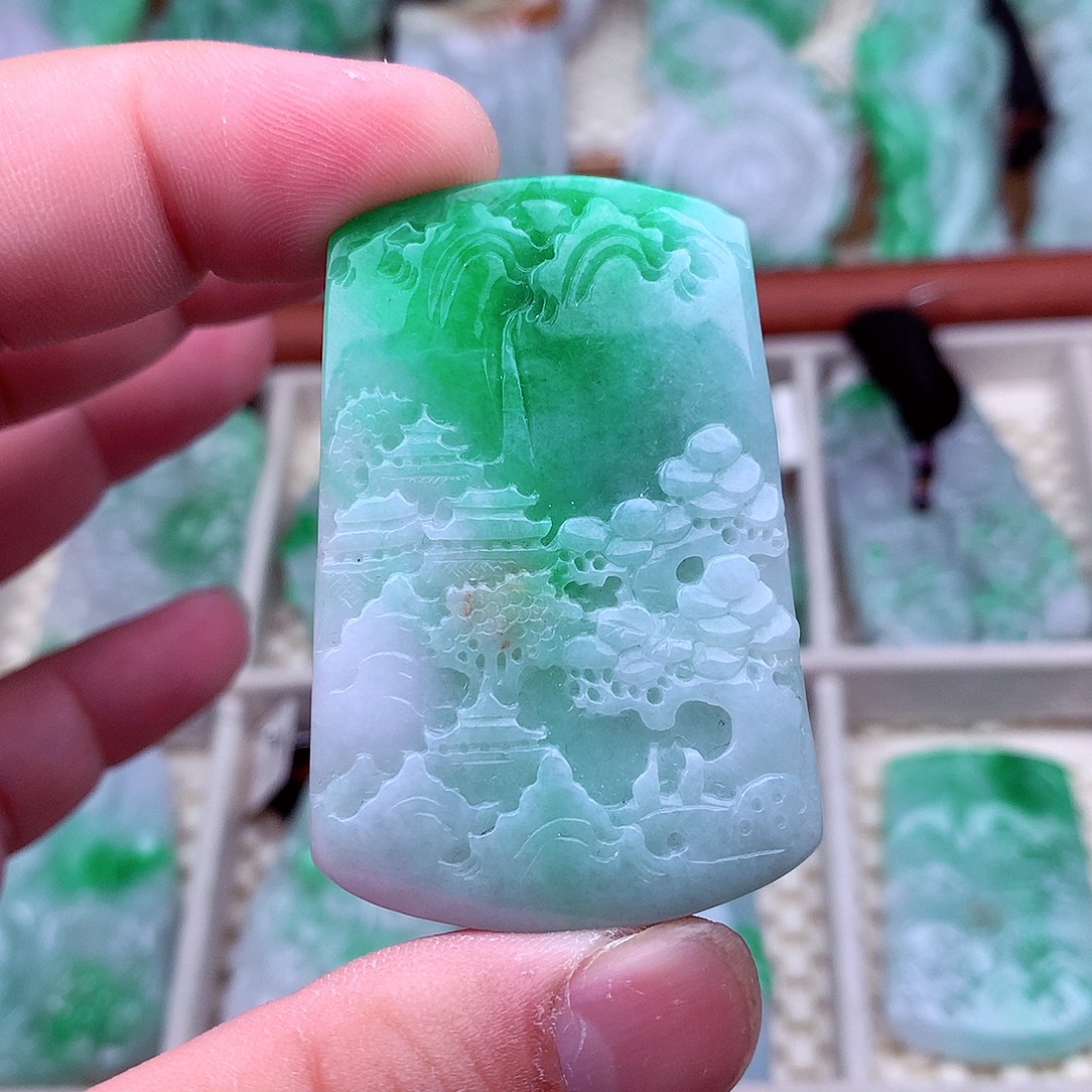 翡翠未镶嵌吊坠(不含链)
