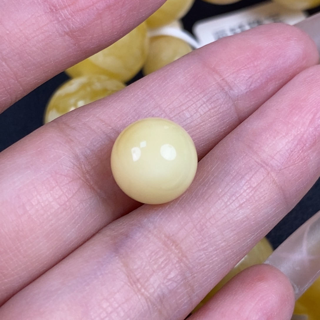 琥珀未镶嵌珠宝奇石206