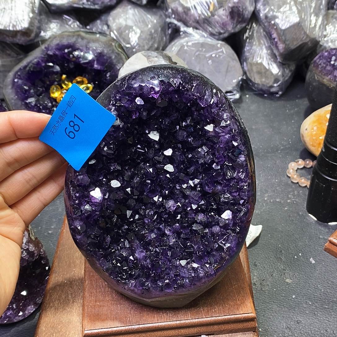 水晶大型摆件（非配饰）未镶嵌