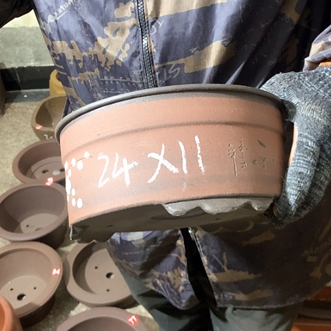 紫砂花盆手工制作