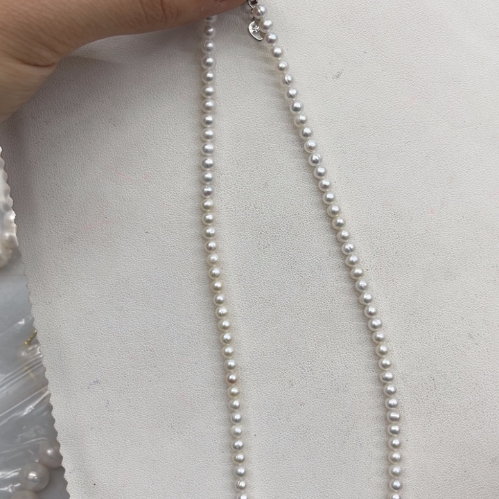 未镶嵌颈饰淡水珍珠035