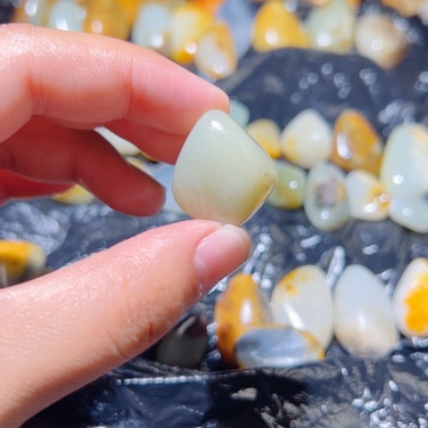 和田玉（子料）未镶嵌颈饰11克