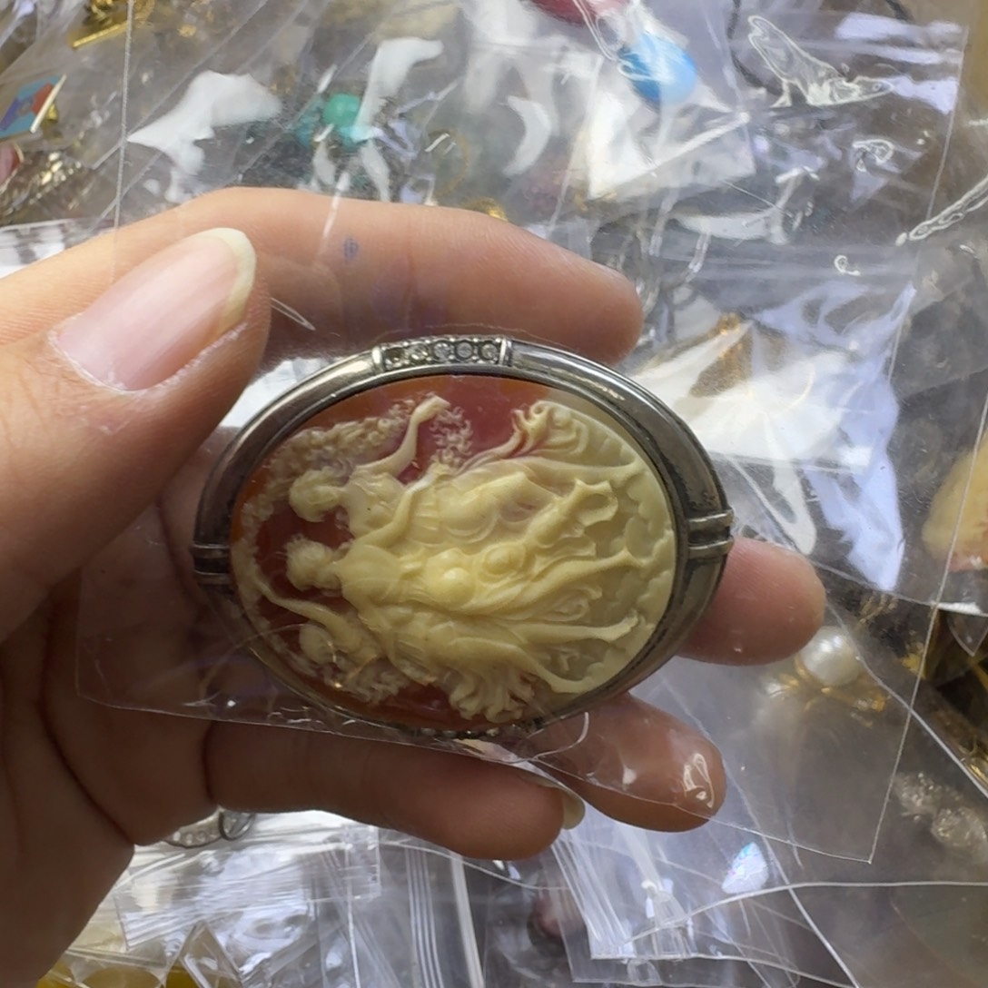 白***熊花岗石纯铜锡合金纯铜