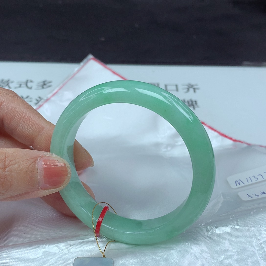 翡翠手镯未镶嵌53圈3734