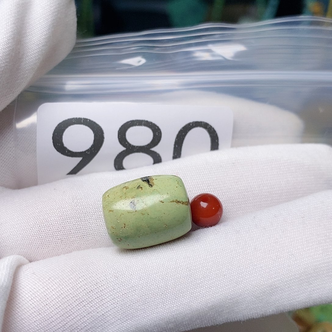 南红玛瑙珠宝奇石未镶嵌