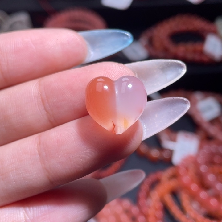 南红玛瑙未镶嵌屁桃1502