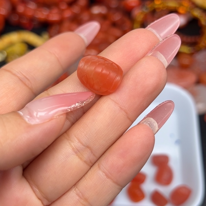 南红玛瑙未镶嵌吊坠(不含链)