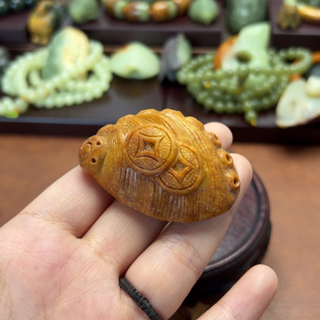 一***)和田玉未镶嵌珠宝奇石