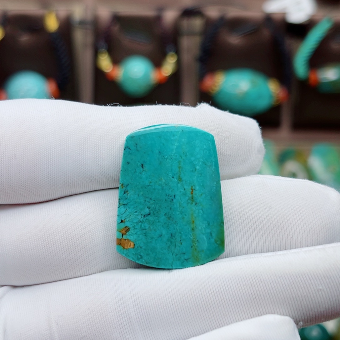 绿松石未镶嵌纯天然原矿绿松石