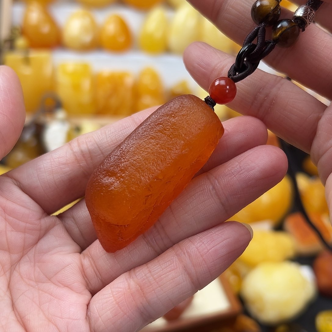 蜜蜡颈饰未镶嵌蜜蜡