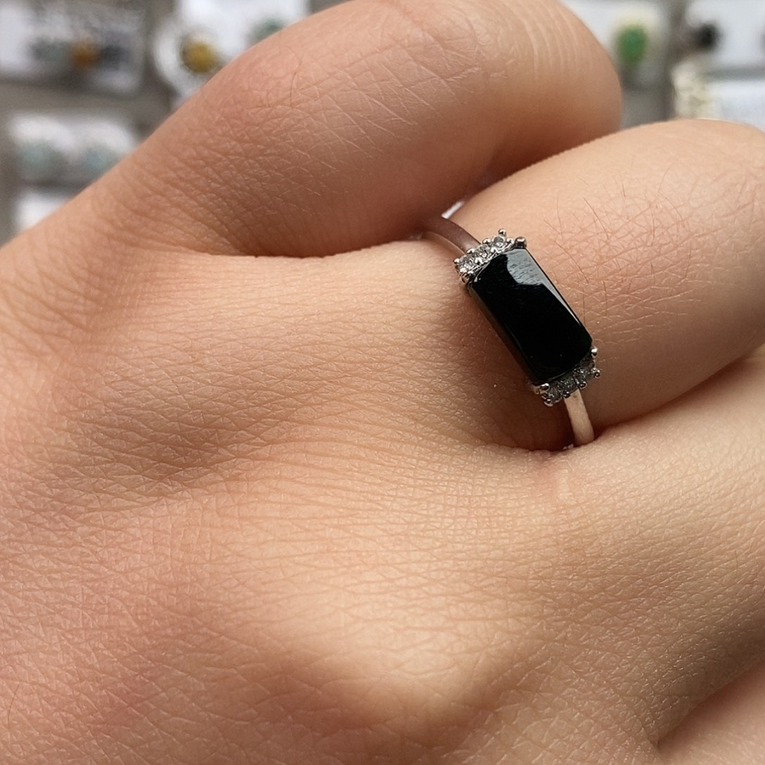 翡翠未镶嵌戒指翡翠