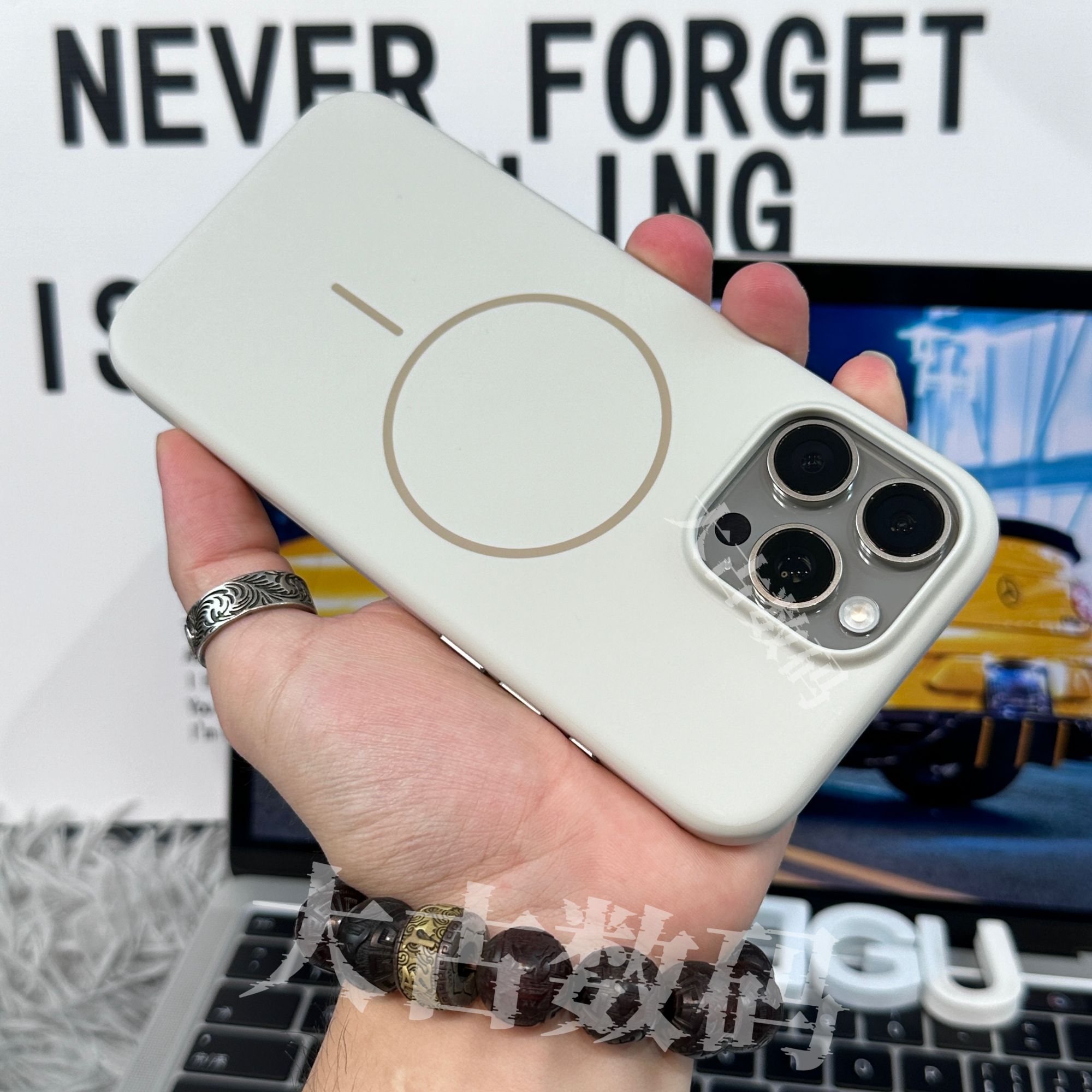【抗污UV准分子工艺】肤感磨砂磁吸适用苹果iphone16pro/15手机壳