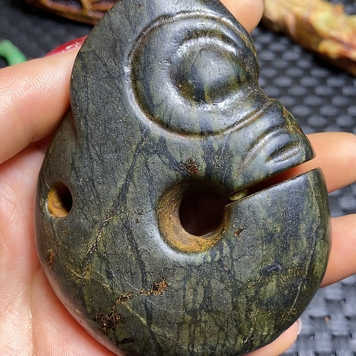 紫金钵盂菩提吊坠