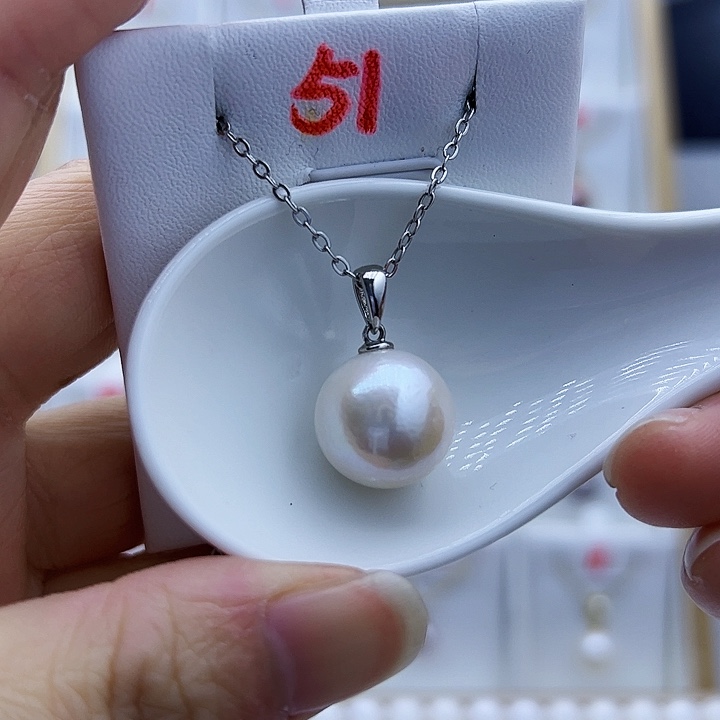 淡水珍珠吊坠(赠链)银S925镶嵌