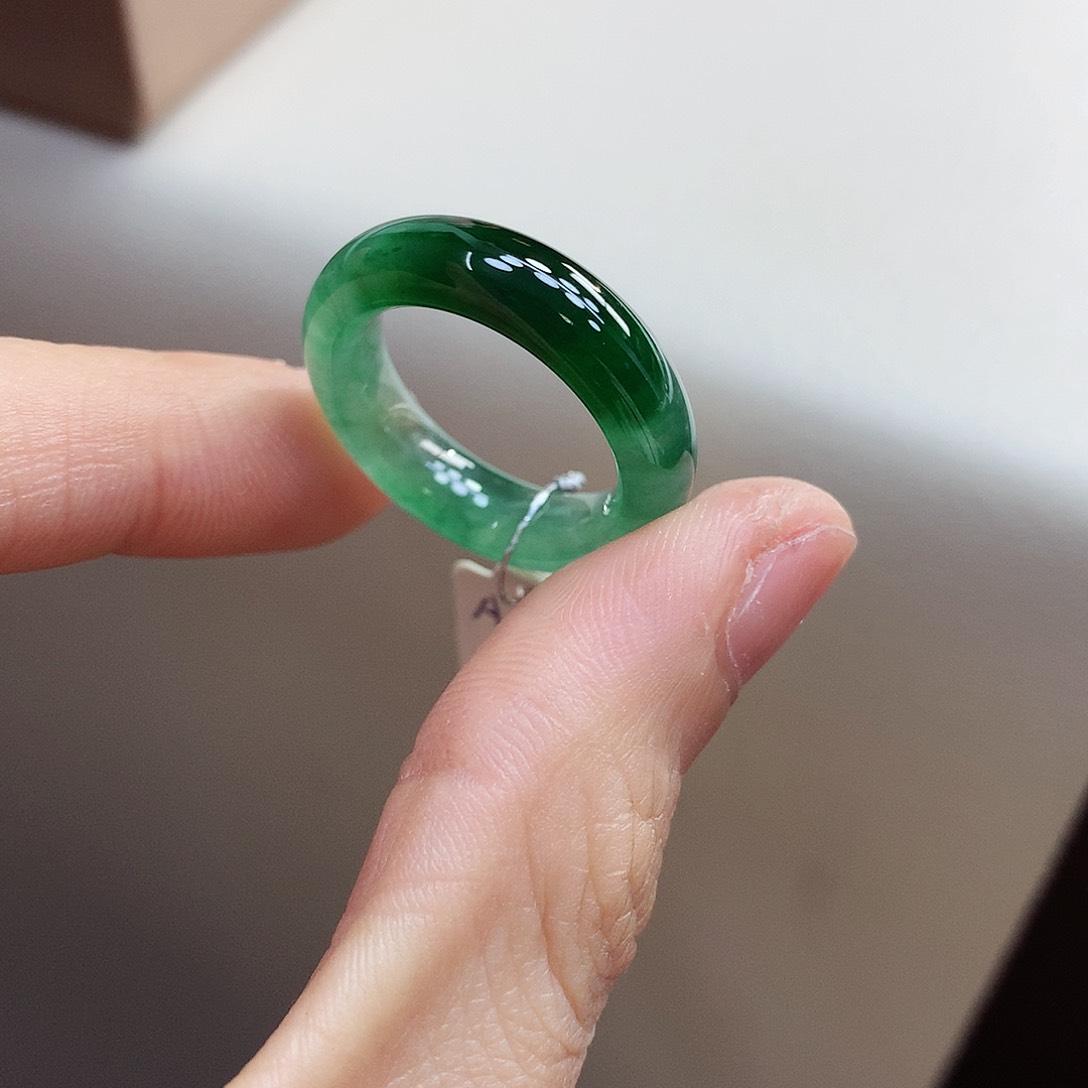 翡翠戒指未镶嵌15号