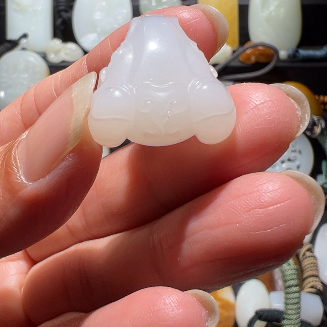 和田玉挂件未镶嵌