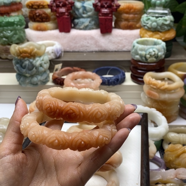 夢***影石英质玉未镶嵌手镯