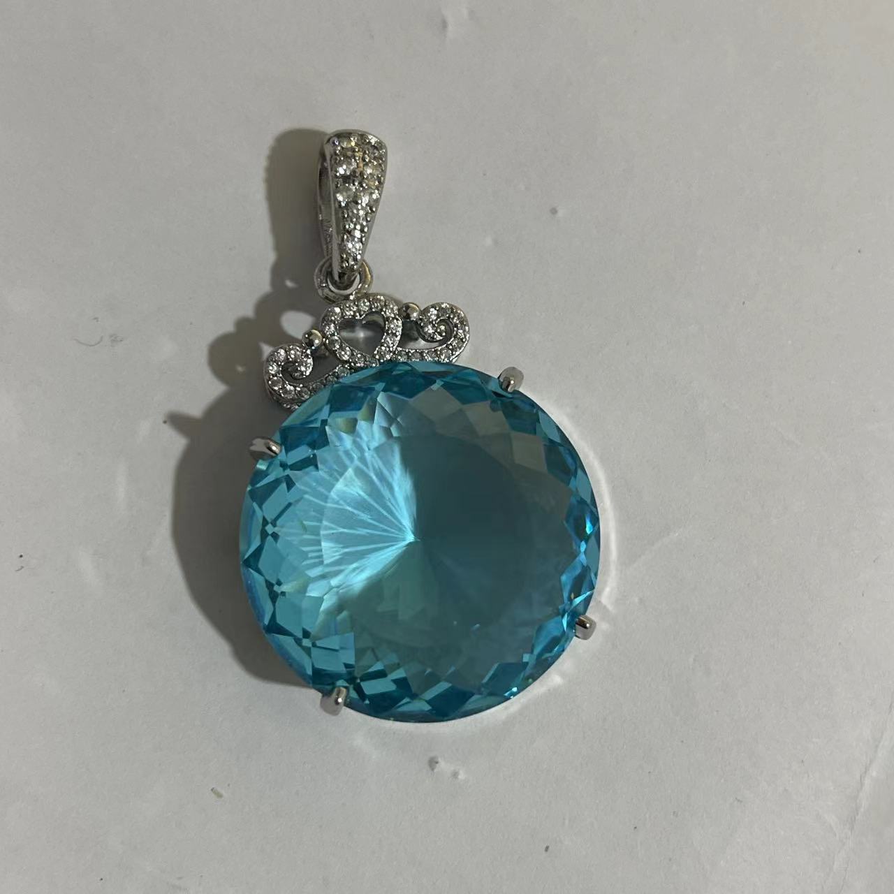 臻选吊坠 经典百搭设计蓝色吊坠CZY11102