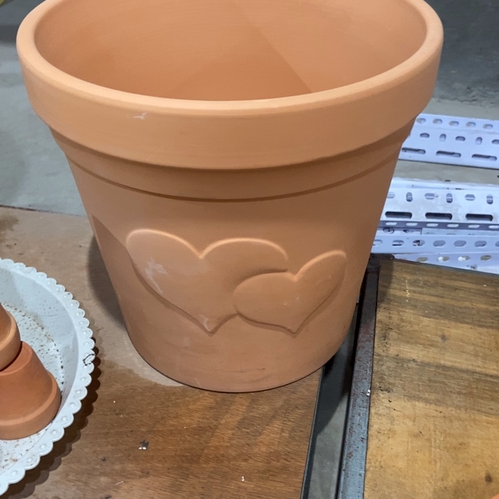 愛心花盆25×24-1       