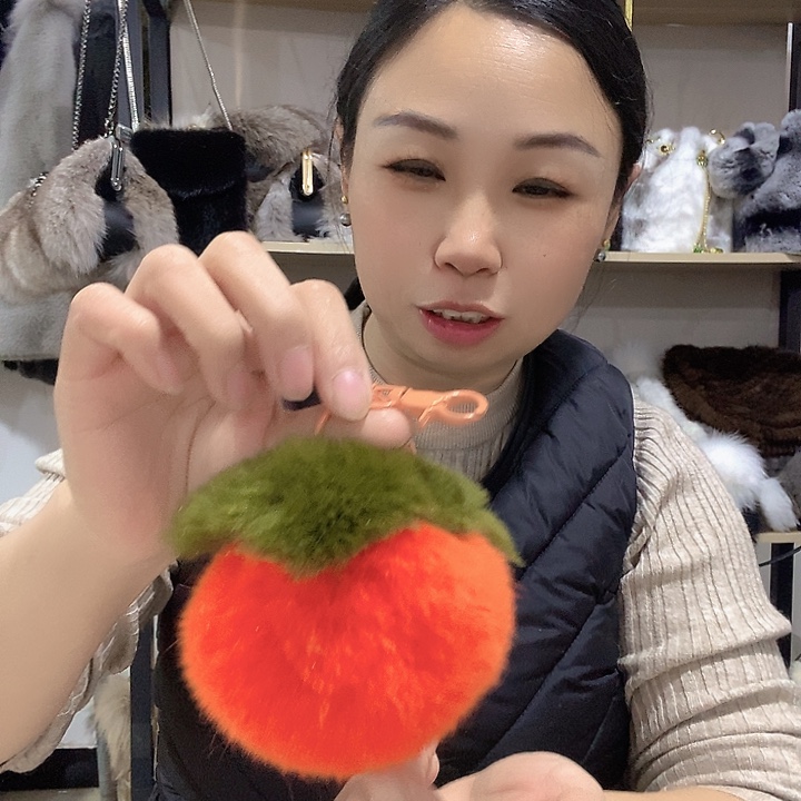柿子兔毛皮草挂件