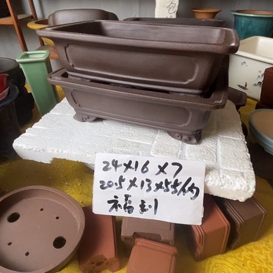 宜兴紫砂花盆二个