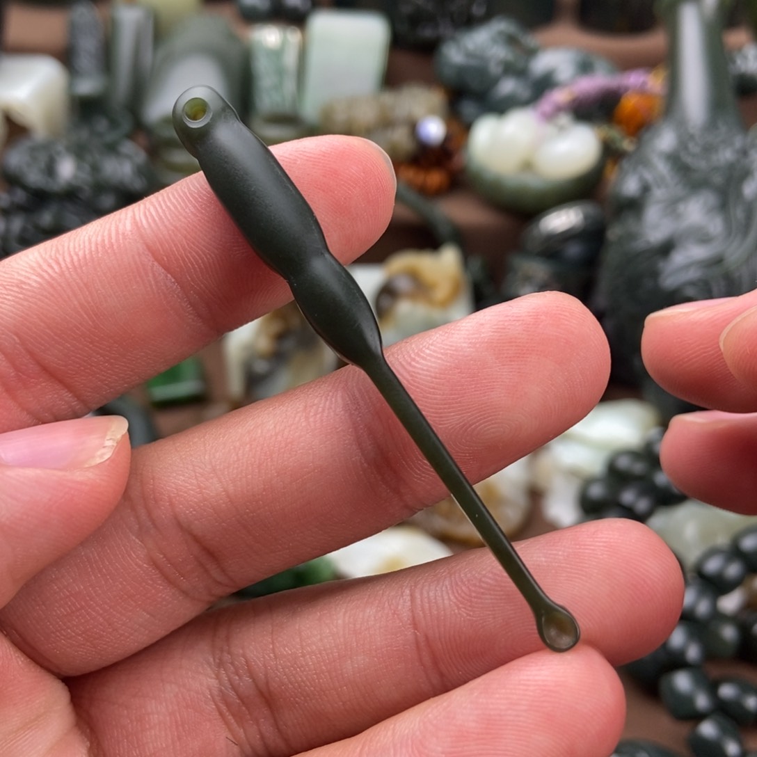 和田玉挂件未镶嵌