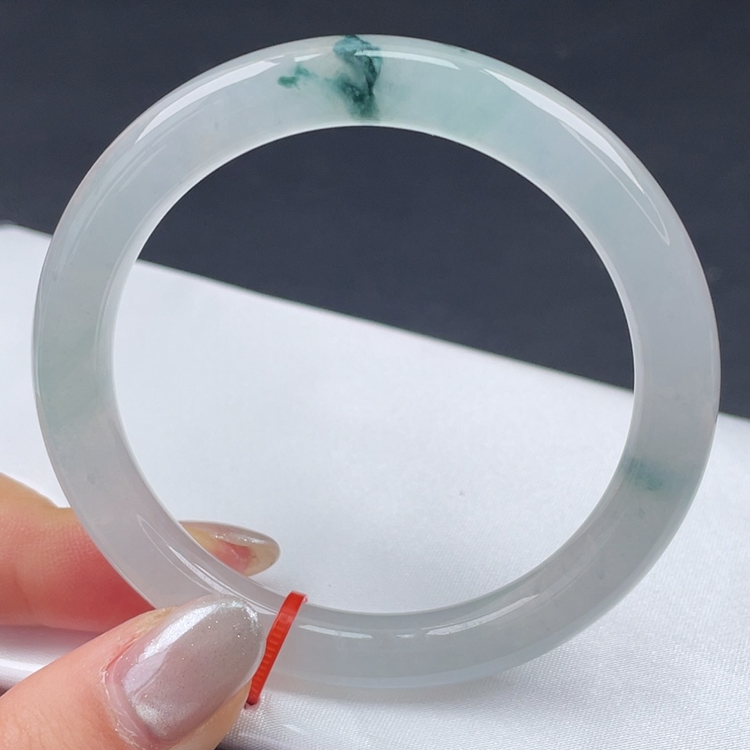 翡翠未镶嵌手镯55圆条强烈推荐！