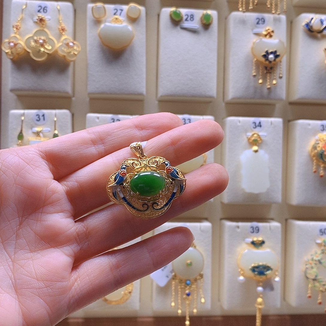 和田玉颈饰银S925镶嵌