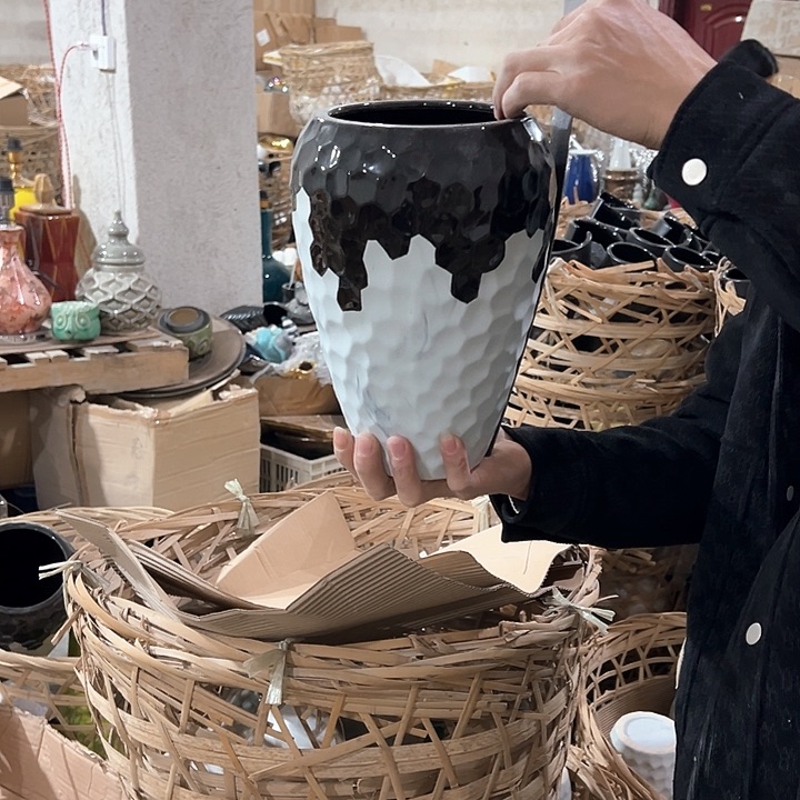 瓶高度26厘米口径12厘米微瑕捡漏