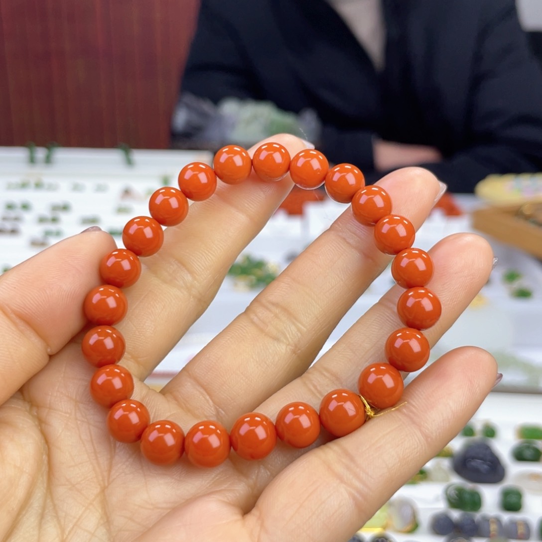 南红玛瑙手串未镶嵌卡8➕