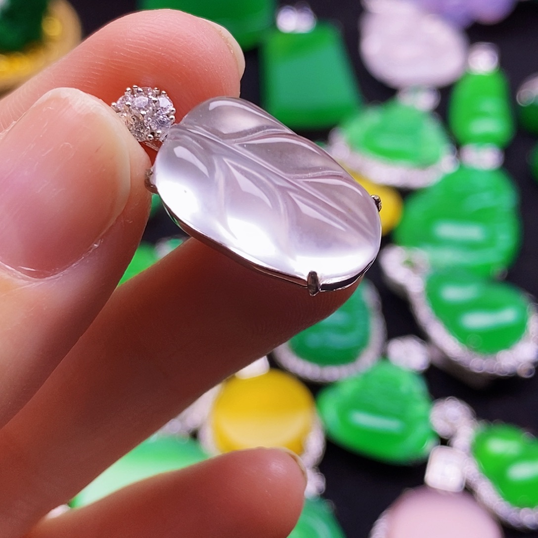 石英质玉银S925镶嵌颈饰