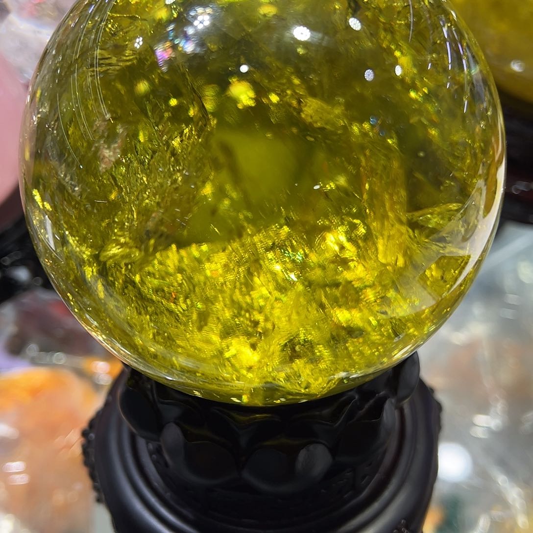 水晶水晶球摆件未镶嵌