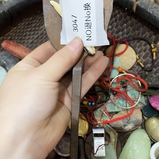 阿***章瓷片3047工艺品222