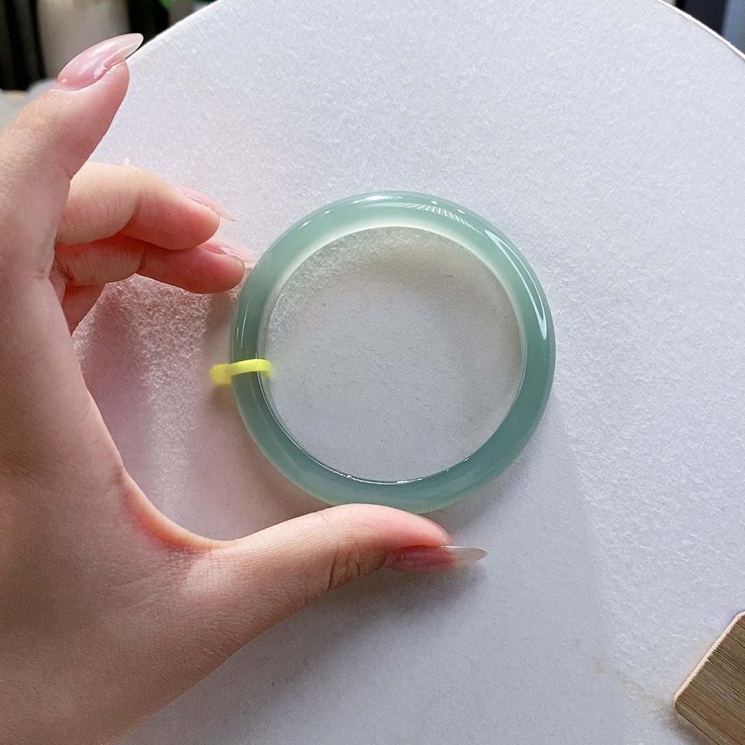 手镯玛瑙/玉髓未镶嵌56.6