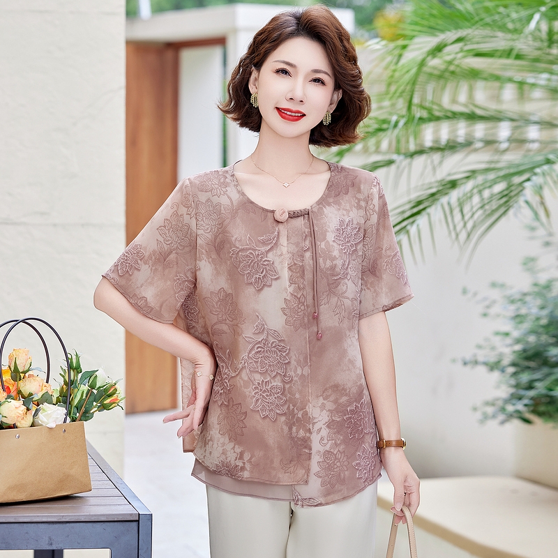 2025中老年人妈妈新款夏季时尚上衣中式拼接冰丝洋气薄七分袖小衫