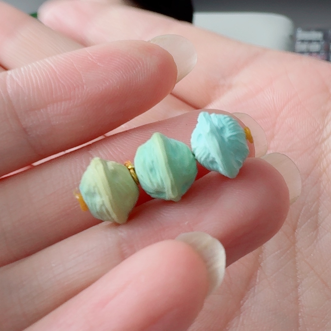 未镶嵌绿松石珠宝奇石