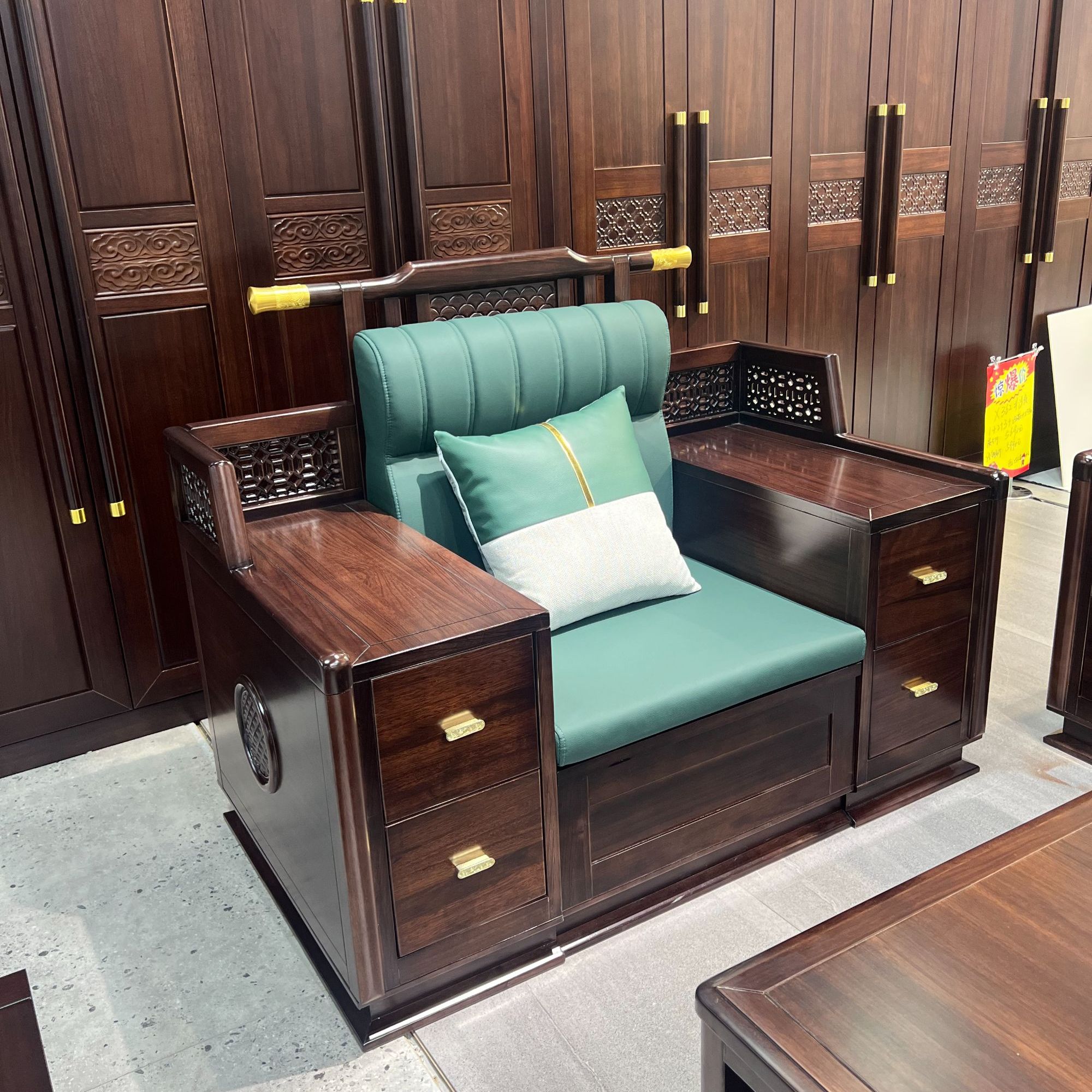 工厂直销新中式乌金木全实木2026新款沙发全落地款式