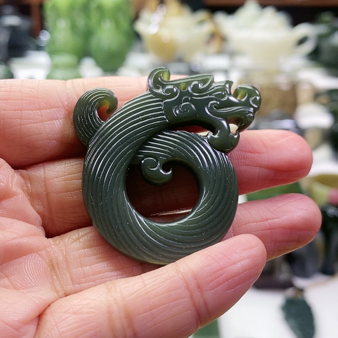 和田玉挂件未镶嵌