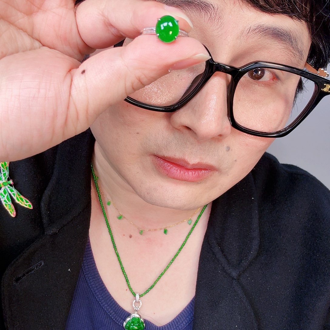 翡翠颈饰18K金镶嵌抹*一个