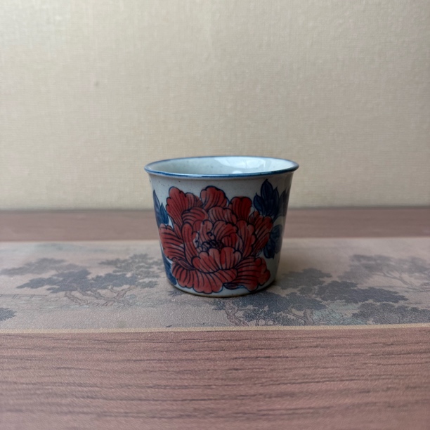 青花釉下红蝶恋花小可乐杯容量100cc