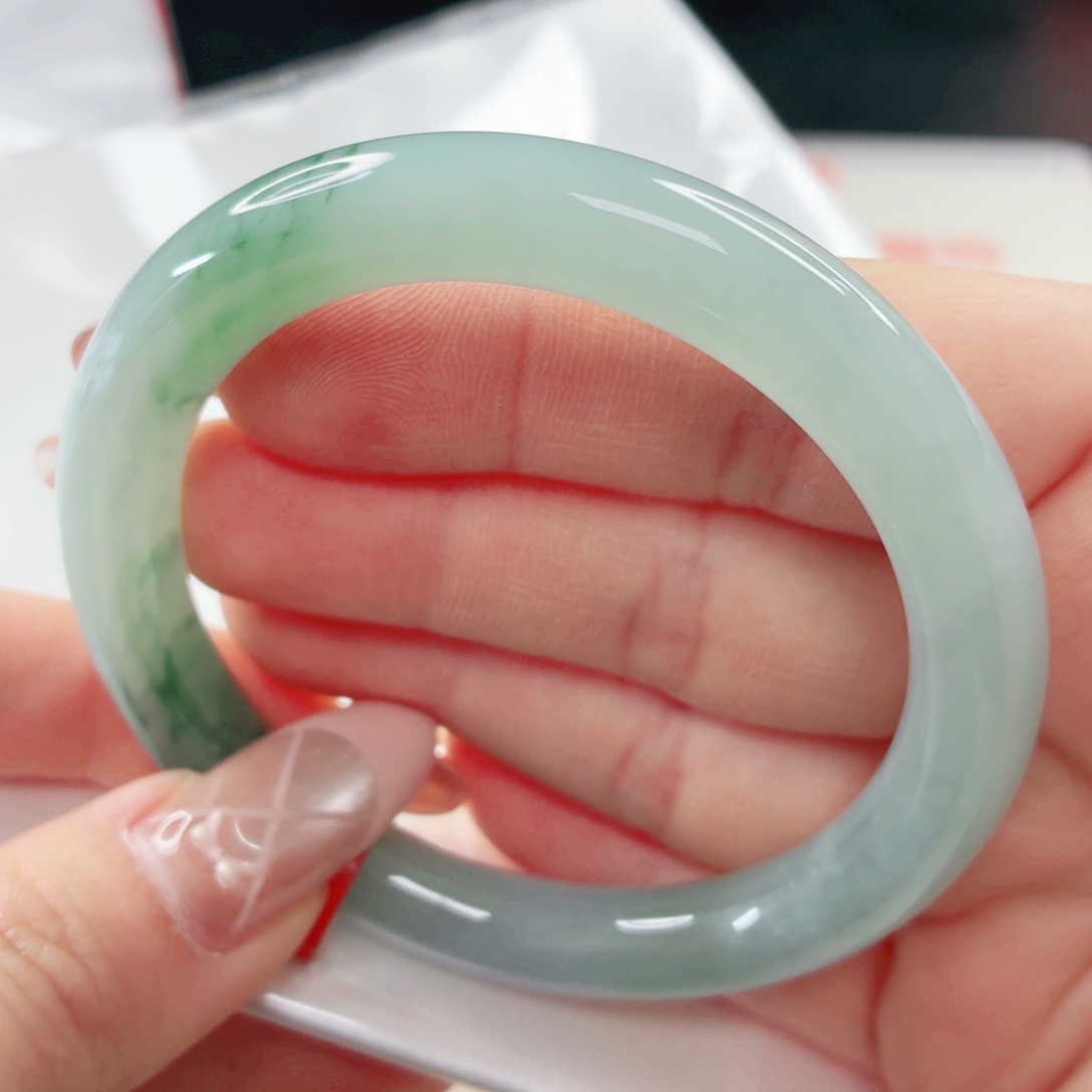 翡翠未镶嵌手镯54.7x597