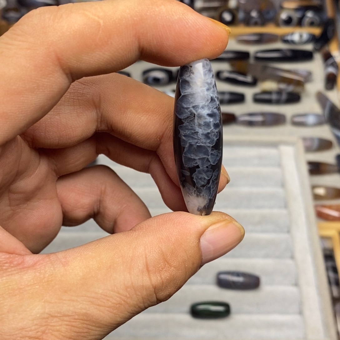 未镶嵌玛瑙/玉髓珠宝半成品飞**夫