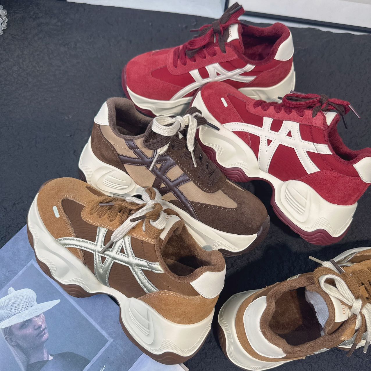 【安静专属】OBALUN/欧巴伦 冬季新品时尚百搭厚底休闲老爹鞋9800-1