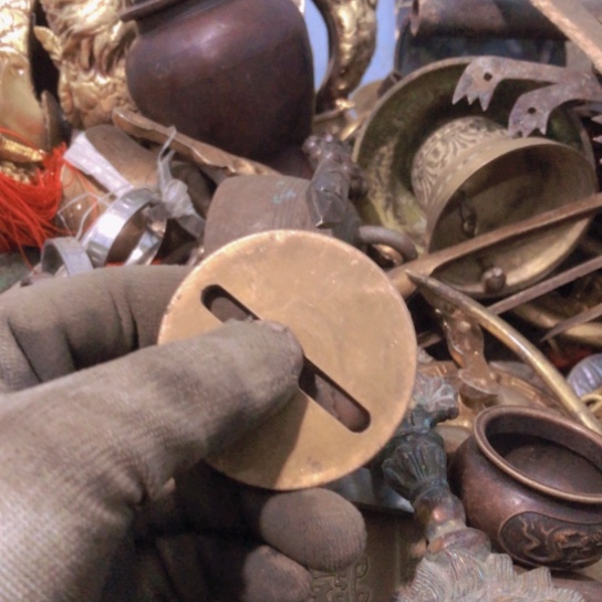 董***缘闪电购铜摆件工艺品