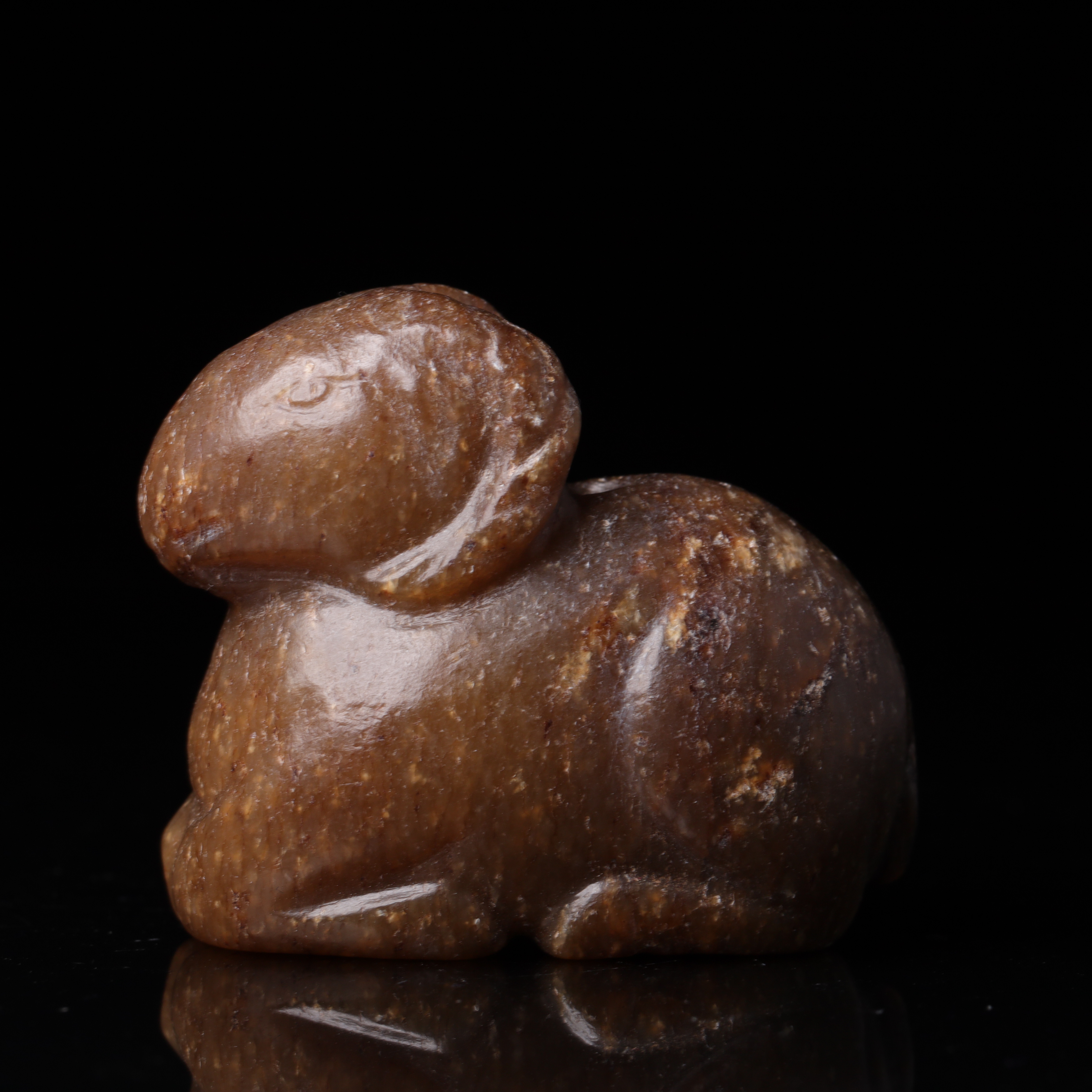 明代和田玉卧羊把件-CS