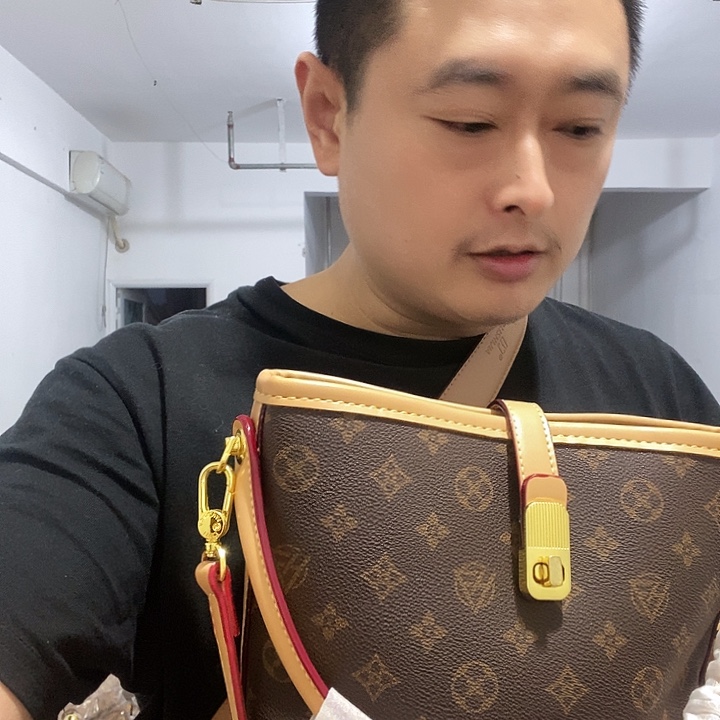 山羊皮（革）马皮（革）水牛皮（革）牛津布猪皮（革）羊皮（革）