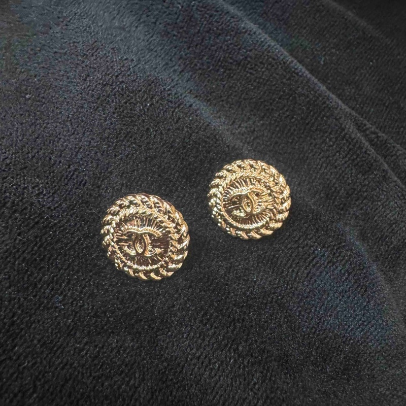 95新 Chanel/香奈儿 纽扣一对/ 乱乱子中古/119665不支持鉴定