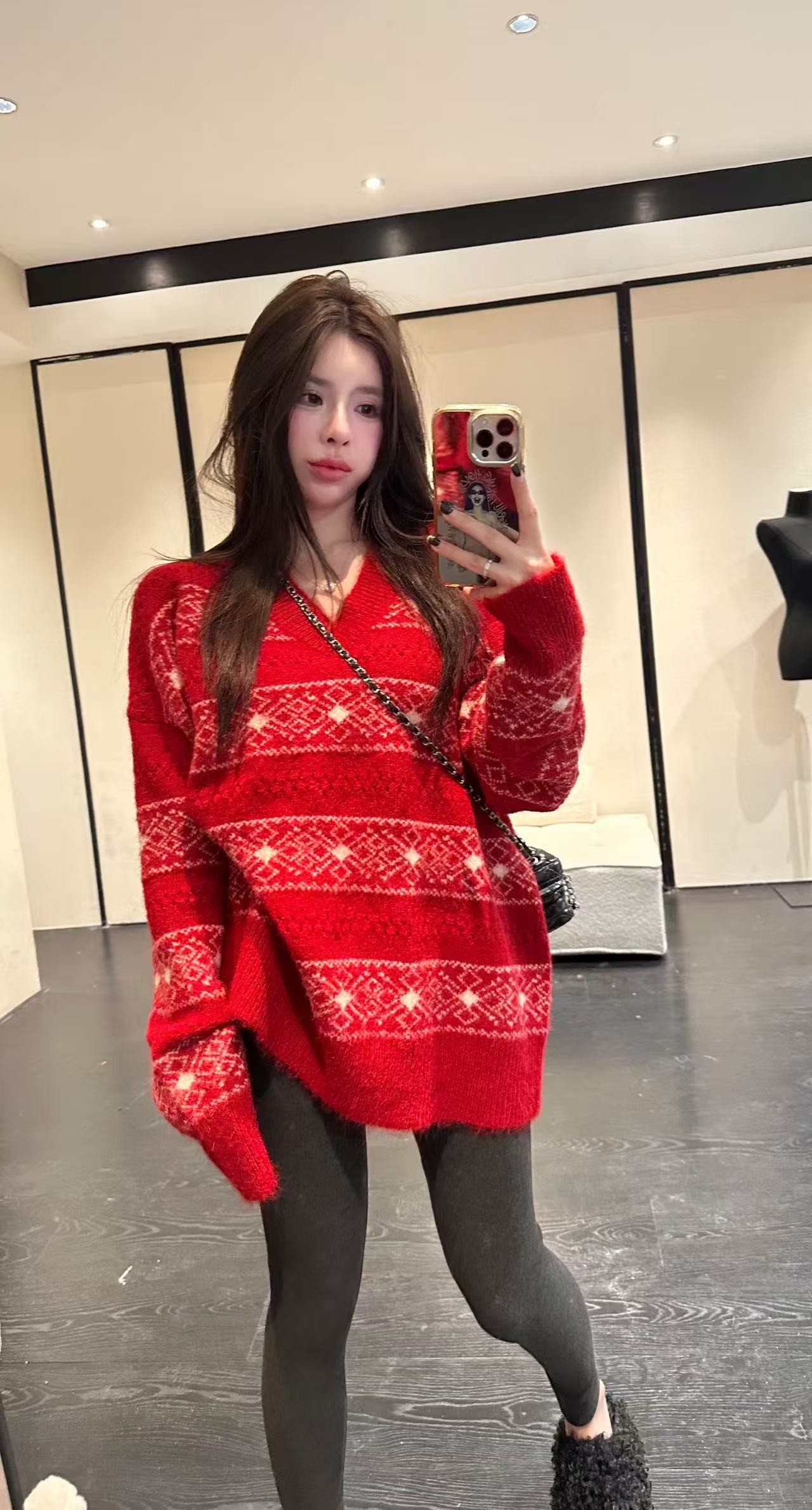 【HuiHui】复古红色圣诞节V领针织毛衣冬季加厚宽松（L0374)