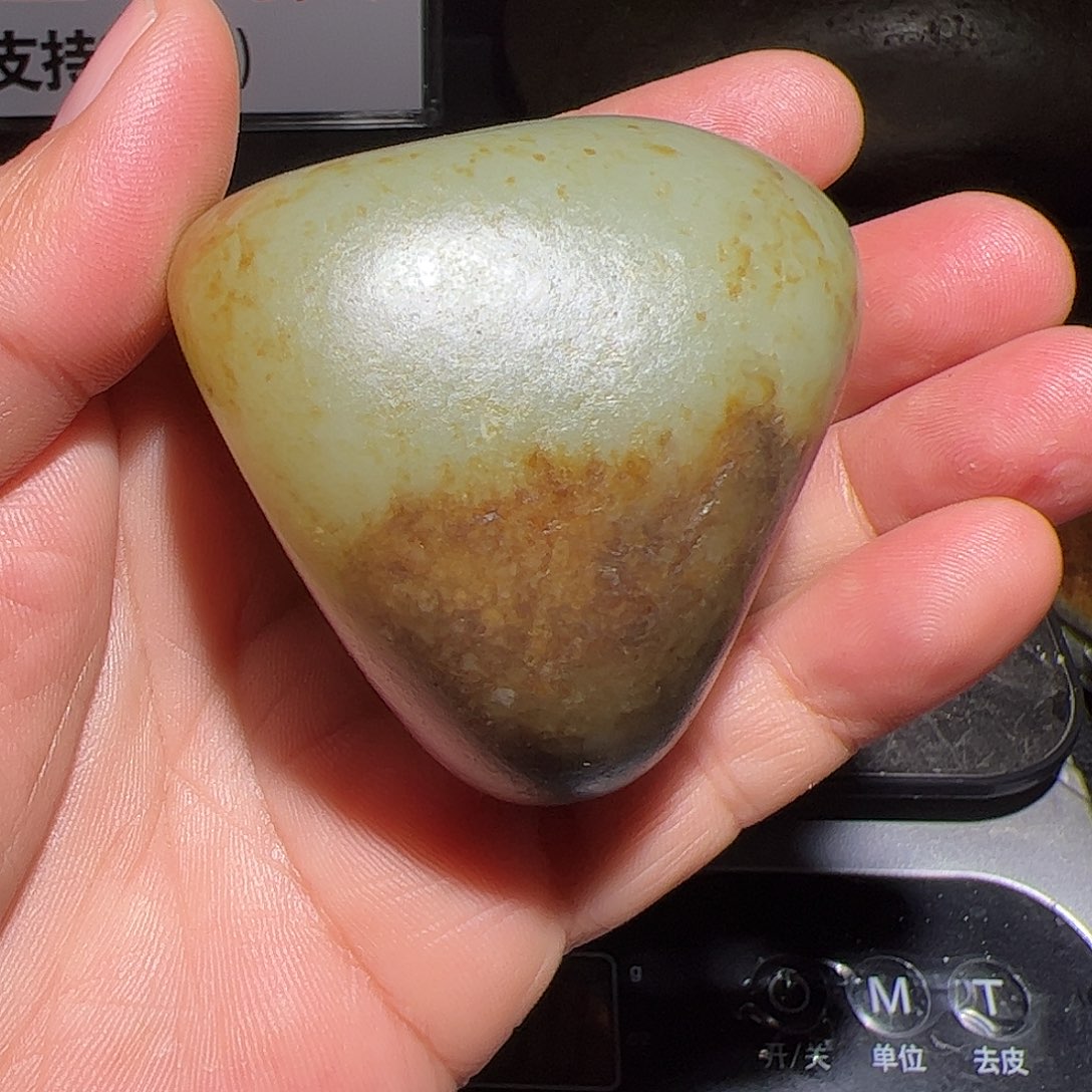 和田玉未镶嵌挂件隐*