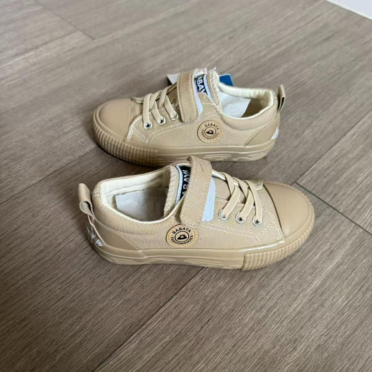 0285芭芭鸭儿童帆布鞋车缝线低帮女帆布鞋百搭春秋板鞋交叉绑带